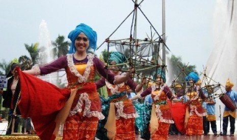 Taman Mini Indonesia Indah (TMII)