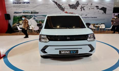 Tampak Mini EV yang diperkenalkan DFSK di PEVS 2022