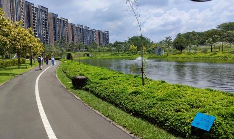 Tampak suasana Botanic Park di kawasan hunian Navapark, BSD City