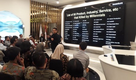  Tampak suasana diskusi buku 'Millenials Kill Everyting' karya Yuswohadi, Kamis (21/3).