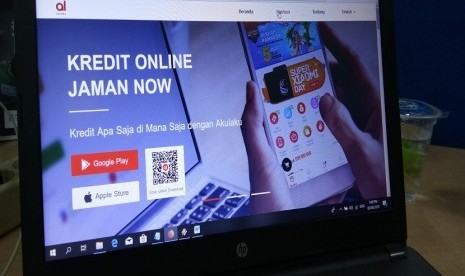 Tampilan layanan Akulaku. Perusahaan pembiayaan berbasis digital bagian dari Akulaku Group, PT Akulaku Finance Indonesia, menyalurkan fasilitas pendanaan dengan skema channeling kepada perusahaan teknologi finansial pendanaan bersama (peer-to-peer lending) PT Mekar Investama Sampoerna (Mekar). Adapun komitmen pendanaan tersebut ditujukan penyaluran pembiayaan produktif bagi UMKM binaan koperasi seluruh Indonesia yang bermitra dengan Mekar.