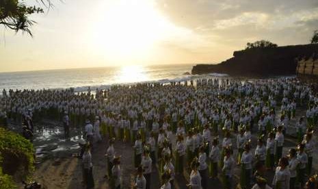 Tanah Lot Art & Food Festival.