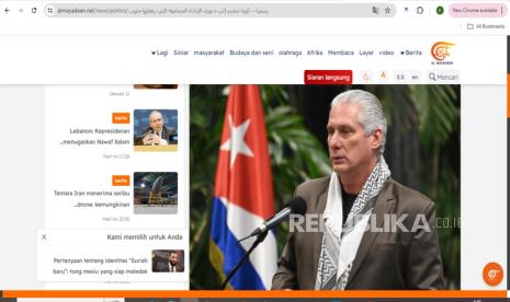 Tangkapan layar Presiden Kuba Miguel Diaz Canel mengenakan kafiyeh