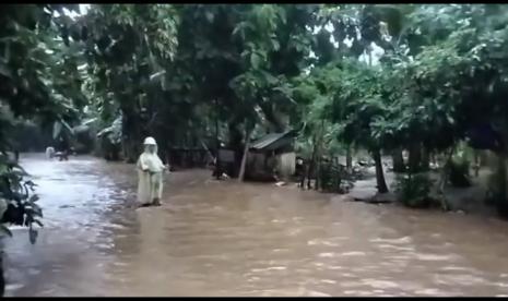 Tangkapan layar suasana banjir di Sekotong Lombok Barat 2023