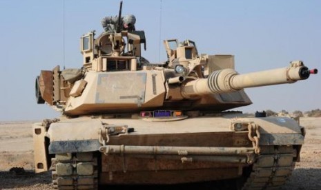 Tank M1A2 Abrams.