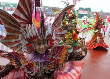 Tarian batik kreasi \