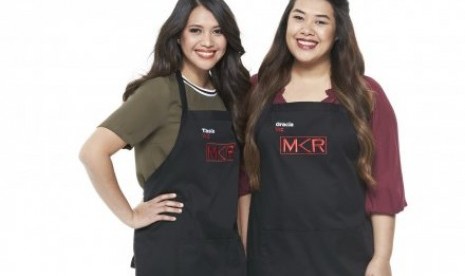 Tasia (kiri) dan Gracia (Kanan) Seger, pemenang acara My Kitchen Rules di Australia.