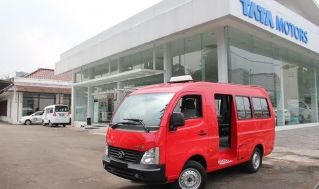 Tata Super Ace