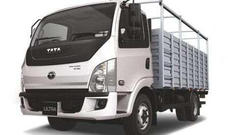 Tata Ultra 1012 dipamerkan pada POMA 2016. 