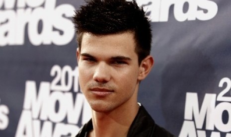 Taylor Lautner