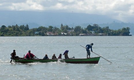 Teluk Tomini, di Poso, Sulawesi Tengah.