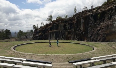 Tempat wisata Tebing Breksi di Sleman, Yogyakarta.