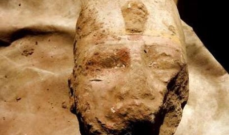 Temuan patung bagian tubuh Ramses II.