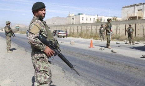 Tentara Afghanistan berjaga di Kabul, Afghanistan.