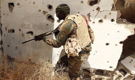 Tentara Libya di Tmur Benghazi.