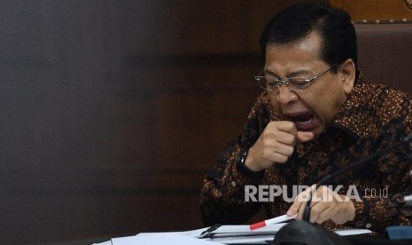 Terdakwa kasus korupsi KTP Elektronik Setya Novanto menjalani sidang lanjutan di Pengadilan Tipikor, Jakarta Pusat, Kamis (11/1). 