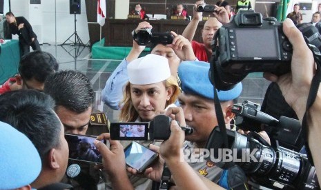 Habib Bahar bin Smith. Habib Bahar bin Smith tersinggung dengan tuduhan penembakannya merupakan kebohongan.