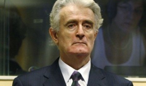  terdakwa penjahat perang, Radovan Karadzic bebas dari dakwaan mengenai genosida.