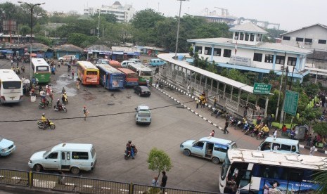 Terminal Bus Tanjung Priok