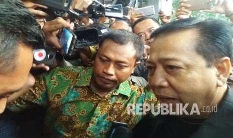 Terpidana kasus KTP elektronik Setya Novanto tiba di Lapas Sukamiskin, Jumat (4/5). 