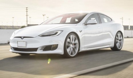 Tesla S P100D