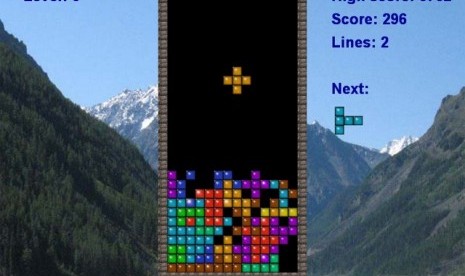 Menonton film Tetris kemungkinan besar akan memberi Anda dorongan untuk kembali bermain gim Tetris. Ada banyak opsi gim yang  memindahkan balok-balok ini untuk Anda mainkan.