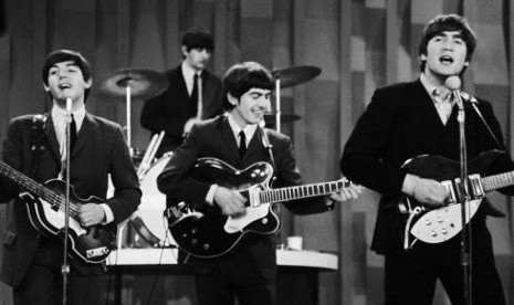 Band The Beatles. The Beatles pernah dicap sebagai musisi terburuk di dunia oleg legenda jaz Quincy Jones.