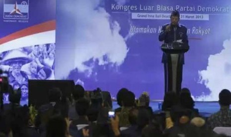     The chairman of Democratic Party, Susilo  Bambang Yudhoyono, delivers his message during an extraordinary convention in Nusa Dua, Bali, in March. (file photo)