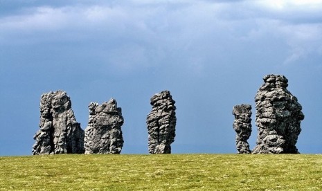 The Manpupuner Rock Formations