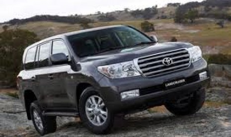 The New Toyota Land Cruiser 200.