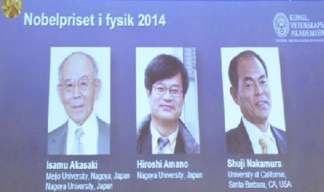 Tiga ilmuwan peraih nobel fisika 2014