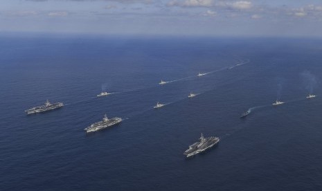 Pejabat pemerintah Amerika Serikat (AS) mengatakan gugus tempur USS Abraham Lincoln beroperasi di perairan Semenanjung Korea.