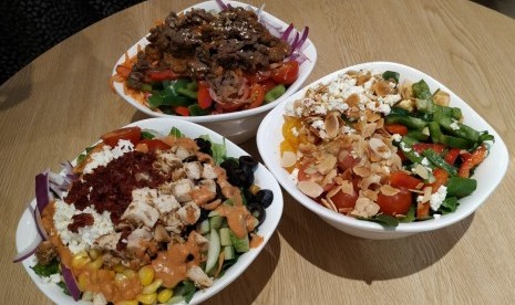 Tiga menu baru SaladStop! tersaji dalam konferensi pers ke media, Rabu (16/1), di Jakarta.