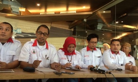 Tim advocat cinta tanah air (ACTA) memberikan ultimatum agar tidak terjadi intimidasi dalam kesaksian Habib Rizieq Shihab dalam sidang terdakwa penista agama, Basuki Tjahaja Purnama (Ahok), Selasa (28/2) besok.