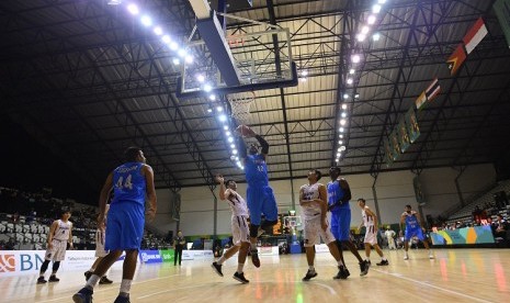 Ilustrasi pertandingan Turnamen Invitasi Asian Games 2018 di Hall A Bola Basket Senayan, Jakarta.