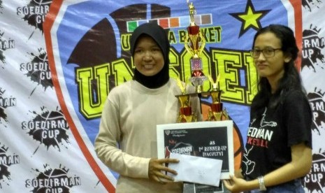 Tim Basket Putri BSI Purwokerto menjadi juara dua Sudirman Cup 2016.