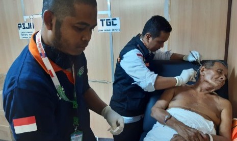 Tim Gerak Cepat (TGC) Kemenkes menangani Jamaah di sektor khusus Syib Amir Masjid Al Haram