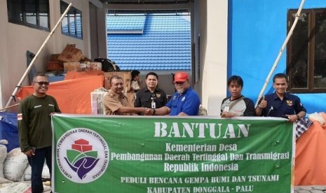 Tim Kemendes PDTT melanjutkan proses rehabilitasi pascabencana di Donggala, Sulawesi Tengah.