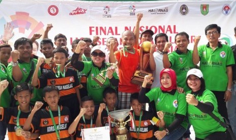 Tim Korda Magelang yang mewakili Jawa Tengah menjadi juara Liga Sepak Bola (LSP) U-12 dalam rangkaian perayaan Haornas di Magelang, Sabtu (9/9).