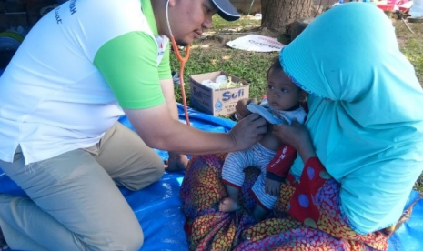 Tim medis Inalum bantu korban gempa Palu.