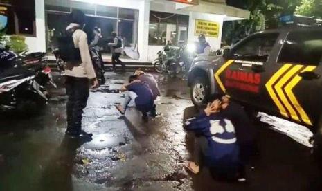 Tim Pengurai Massa (Raimas) Polres Metro Jakarta Timur.