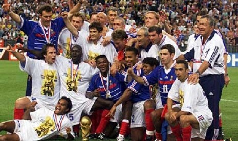 Tim Prancis saat memenangkan Piala Dunia 1998