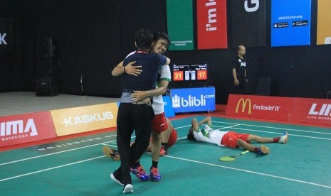 Tim putra Universitas Ahmad Dahlan (UAD) berhasil menaklukkan runner-up musim lalu, Universitas Islam Indonesia (UII), dalam laga semifinal LIMA Badminton di Yogyakarta, Sabtu (14/4).