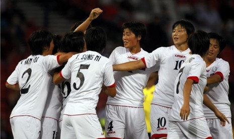 Tim sepakbola putri Korea Utara di Olimpiade 2012 London. 