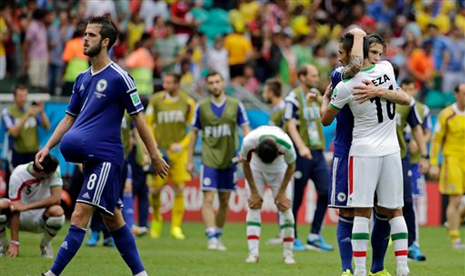 Timnas Bosnia-Herzegovina berhasil mengalahkan Iran dengan skor akhir 3-1 di Arena Fonte Nova, Salvador, Kamis (26/6) dinihari WIB.