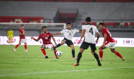 timnas Indonesia saat melawan Timor Leste di Bali, Kamis