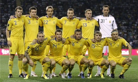 Timnas Ukraina menjamu Swedia dalam laga persahabatan di Kharkiv pada beberapa waktu lalu. 