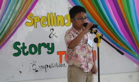 Tito, juara Spelling Bee kelas 1 SD Bosowa Bina Insani Program Internasional.