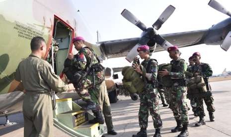 TNI Kirim Satgaskes TNI dan Satuan Zeni Bantu Korban Gempa di Lombok.