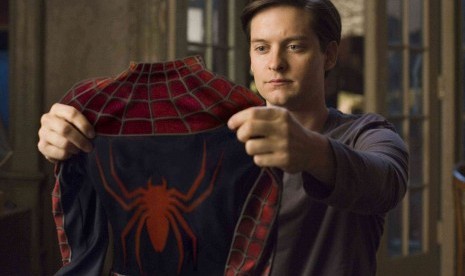 Tobey Maguire dalam film Spider Man.